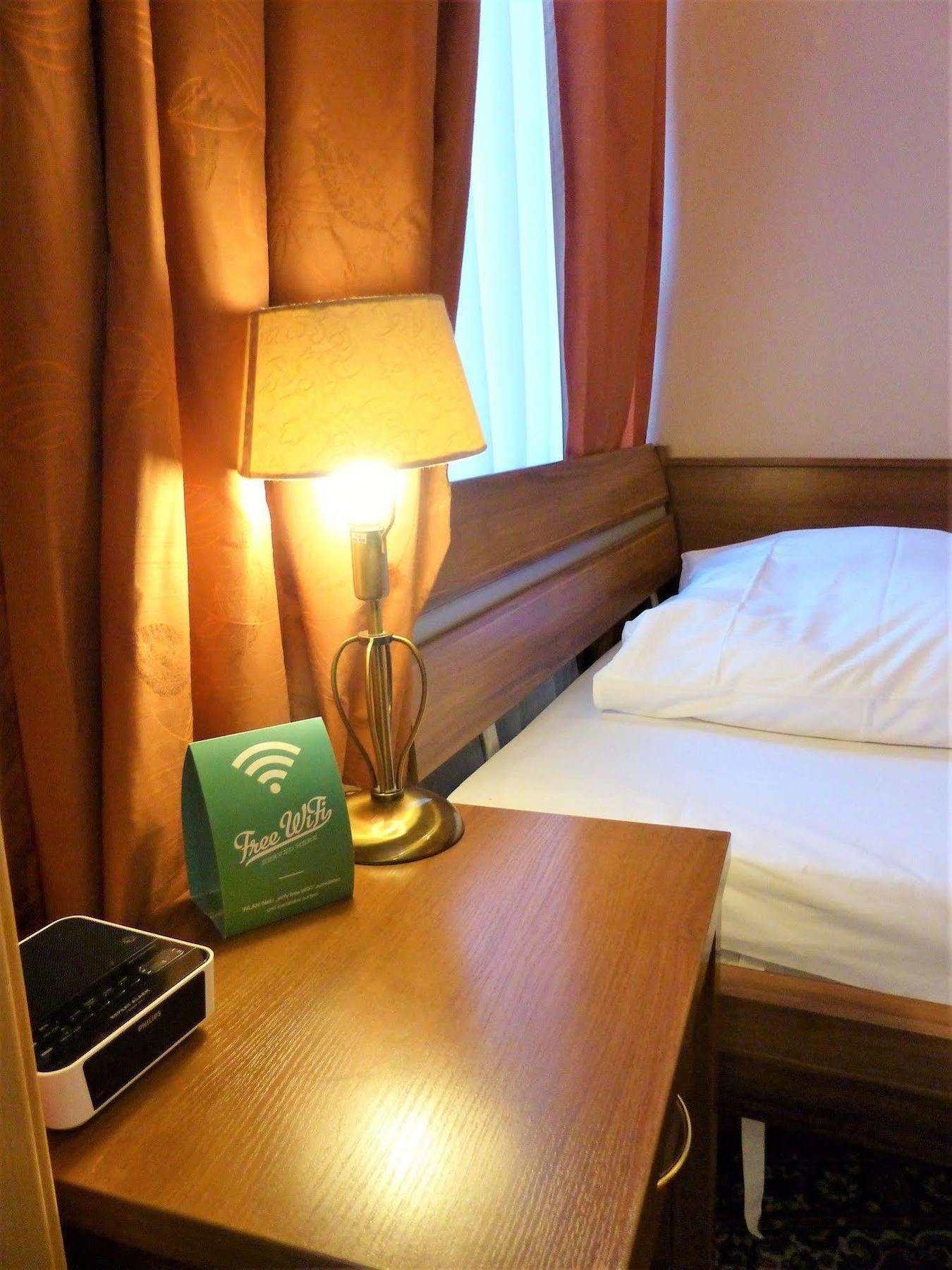 ברלין Hotel Pension Savoy Near Kurfuerstendamm מראה חיצוני תמונה