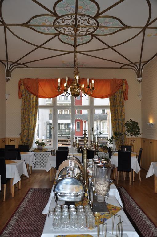ברלין Hotel Pension Savoy Near Kurfuerstendamm מראה חיצוני תמונה