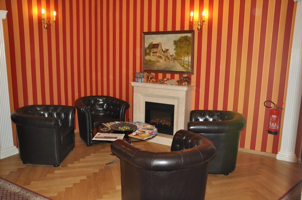 ברלין Hotel Pension Savoy Near Kurfuerstendamm מראה חיצוני תמונה