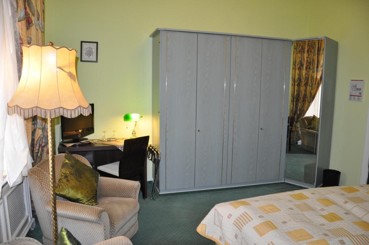 ברלין Hotel Pension Savoy Near Kurfuerstendamm חדר תמונה
